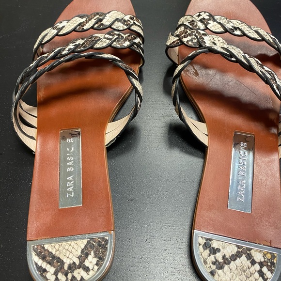Zara Basic Sandals - Picture 11 of 13